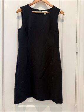 On 34th Classic Sleeveless Black Shift Dress - Women's